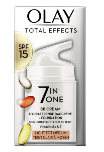 Olaz Total Effects 7in1 BB Cream Dagcrème + Vleugje Foundation