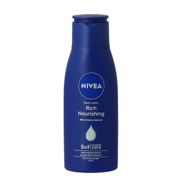 Nivea Bodymilk verzorgend (75 Milliliter)