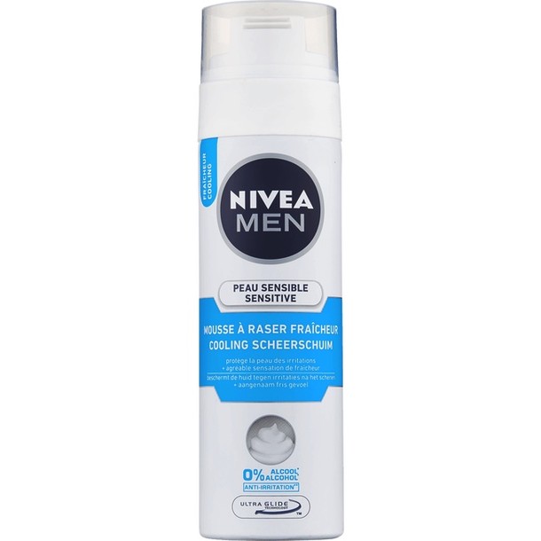 NIVEA MEN Sensitive Scheerschuim 200 ml