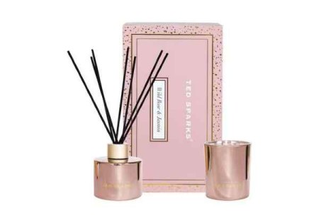 Ted Sparks Candle & diffuser giftset wild rose & jasmin
