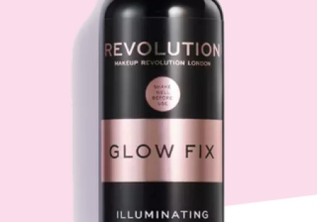 Revolution Glow Fix Illuminating Fixing Spray 100 ML