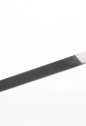 Malteser Nagelvijl 13cm pol spits 520-13 (1 Stuks)