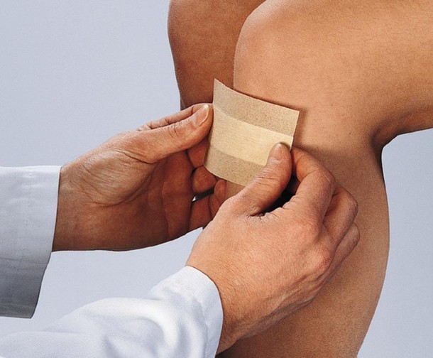 Curaplast Sensitive wondpleister 4 x 10cm (10 Stuks)