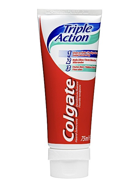 Colgate Triple Action Tandpasta 75 ml