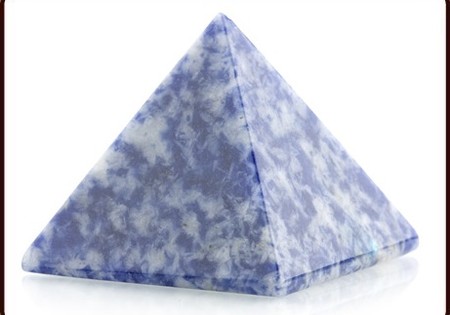 Ruben Robijn Edelsteenpiramide sodaliet (1 Stuks)
